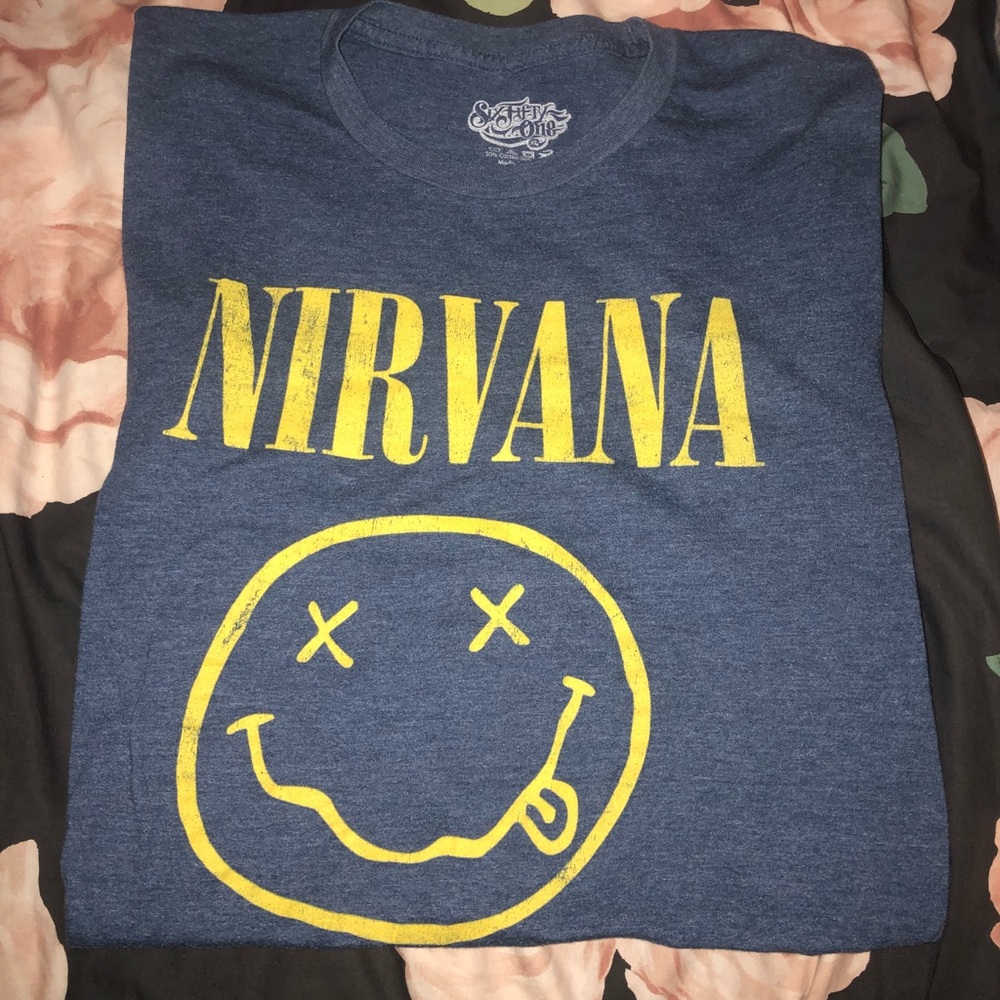 SOLD- Nirvana T-Shirt size xl - Picture 6 of 6